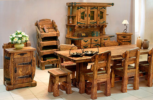 Комплект мебели полностью из древесного массива